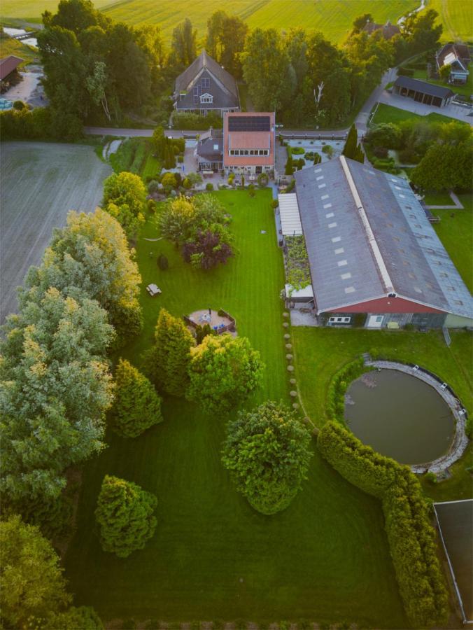 Vakantiehuis Het Voorhuis Op Landgoed Koepeltjesplaats Gaast المظهر الخارجي الصورة